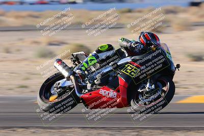 media/Oct-29-2022-CVMA (Sat) [[14c0aa3b66]]/Race 11 Amateur Supersport Open/